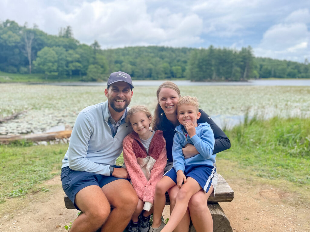 Lago familiar Familia de Zach